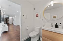 Lowlands Seacliff Loft - Image 5