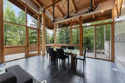 Grove Chic Highlands - Image 3