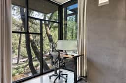 Modern Villa - Image 3