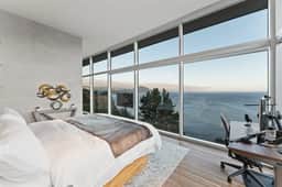 Chic Harborfront Pearl - Image 5