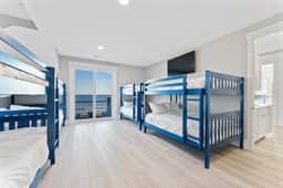 Bluestone Chic Rustic - Image 5