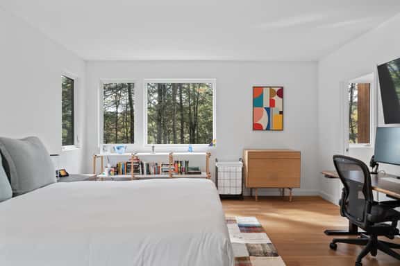 Stunning Grove Summit Hideaway - Image 1