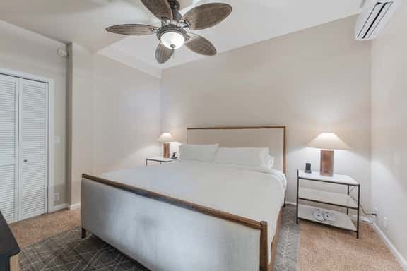 Nook Cove - Image 1