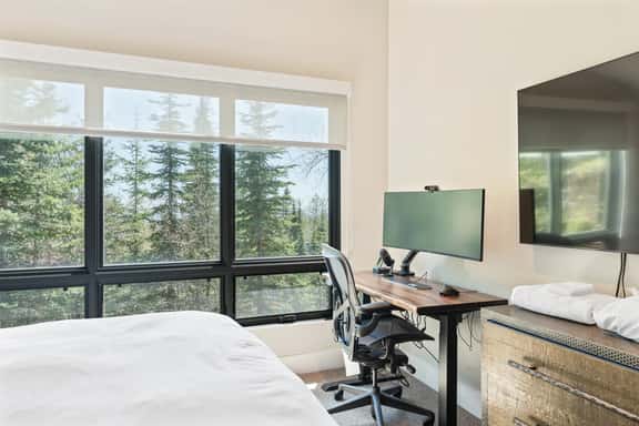 Shell Manor Cedar - Image 1