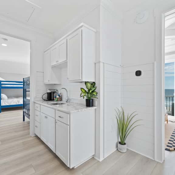Bluestone Chic Rustic - Image 1