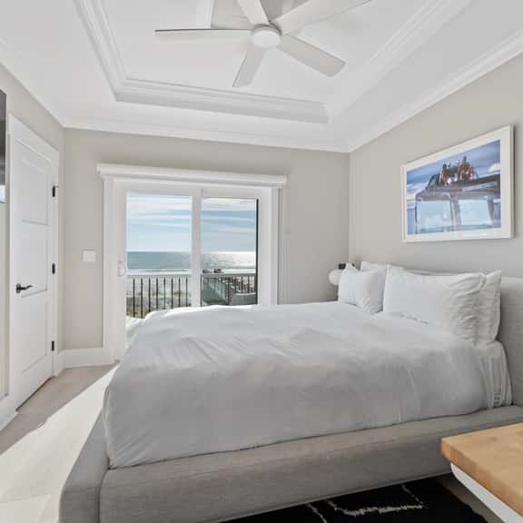 Peak Seacliff - Image 1