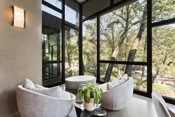 Hideaway Skyview - Image 5