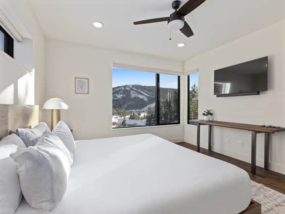 Palm Brook Summit Haven - Image 2