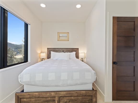 Horizon Dune Cove Fox - Image 1
