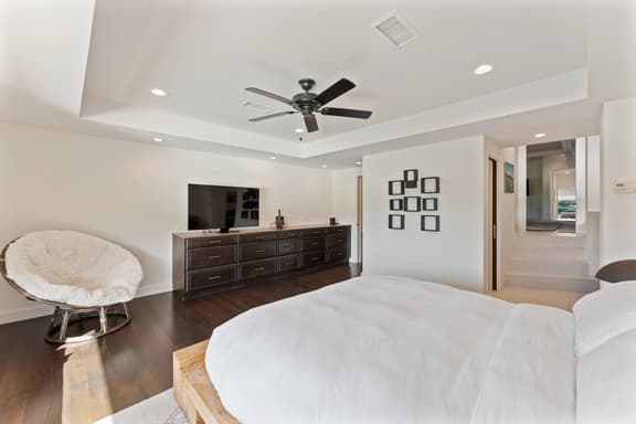 Harborcove Palm - Image 1